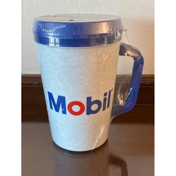 Vtg RARE Aladdin SEALED Mobil Gas Station Advertising Logo Plastic Travel Cup - Picture 1 of 3